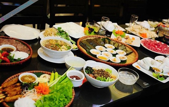 vietnam-tour-package-delicious-food